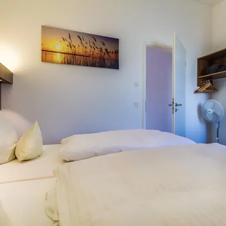 Lagovida Duenenhaus Comfort Familia F Am Stoermthaler *