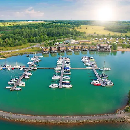 Lagovida Duenenhaus Comfort Familia F Am Stoermthaler