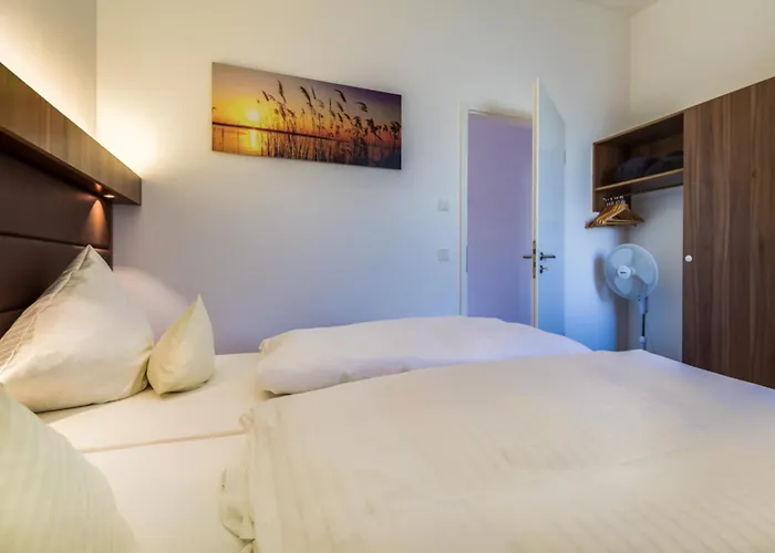 Lagovida Duenenhaus Comfort Familia F Am Stoermthaler *