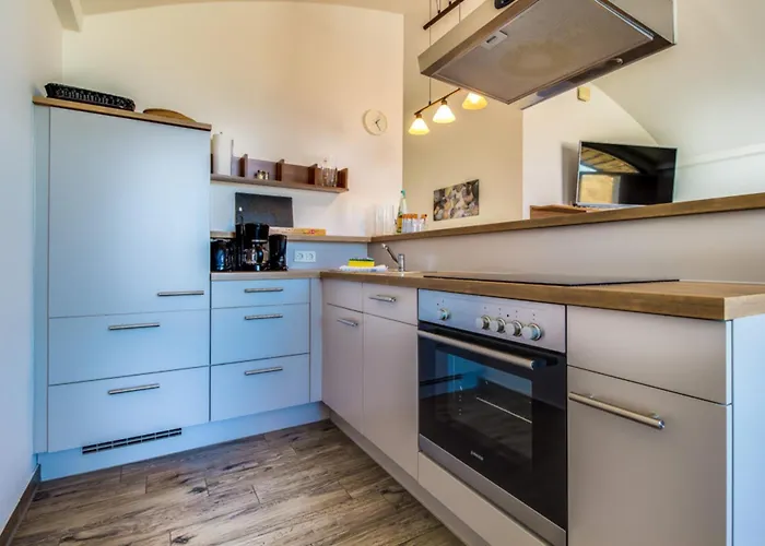 بيت للعطل Lagovida Duenenhaus Comfort Familia F Am Stoermthaler غروسبونسنا